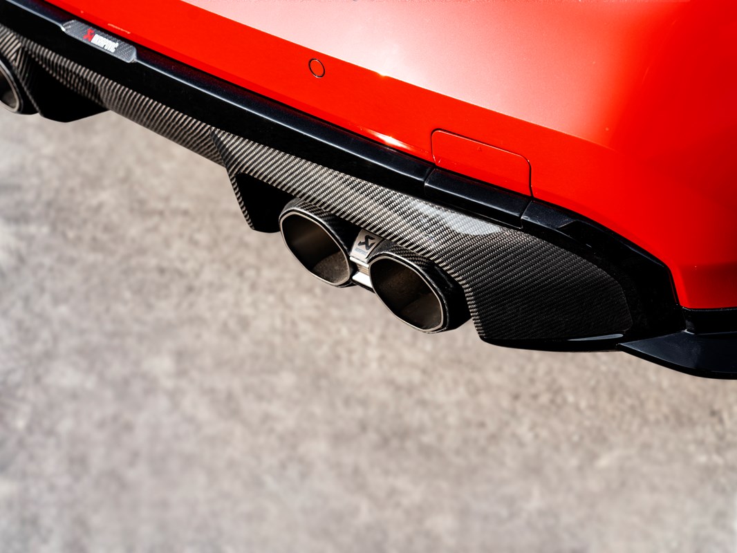 Akrapovic Carbon Heckdiffusor - Hochglanz Schwarz für BMW M4 (G82, G83) - OPF/GPF 2023