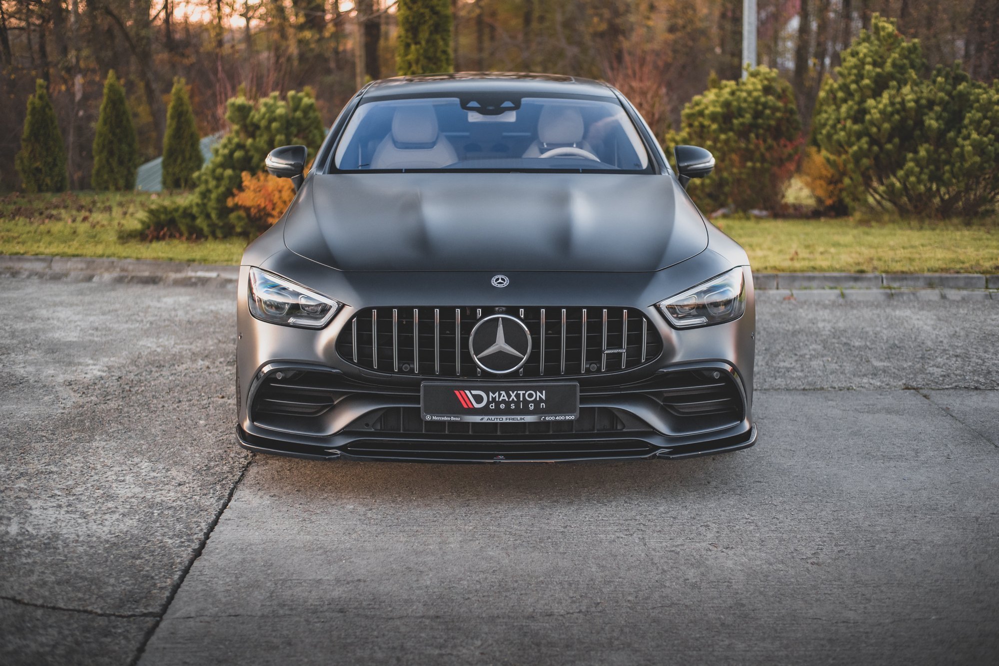 Maxton Design Front Ansatz V.1 für Mercedes-AMG GT 53 4-Door Coupe schwarz Hochglanz