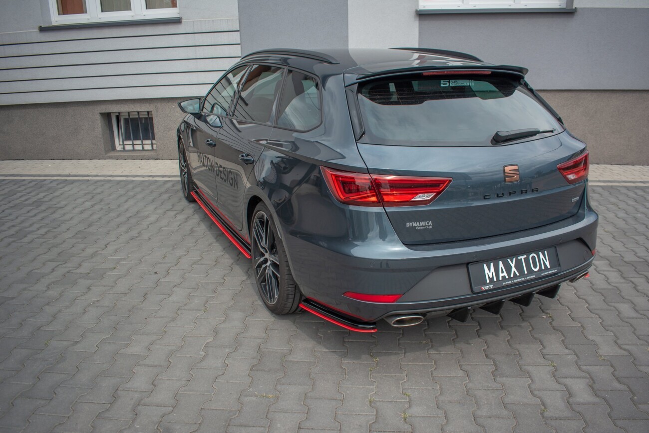 Maxton Design Heck Ansatz Flaps Diffusor V.2 für Seat Leon Mk3 Cupra ST Facelift schwarz Hochglanz